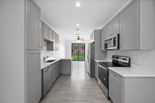 141 W 16th Street, West Palm Beach, FL 33404