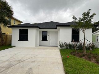 141 W 16th Street, West Palm Beach, FL 33404
