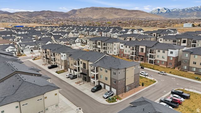 13526 S POOLE DR, Herriman, UT 84096