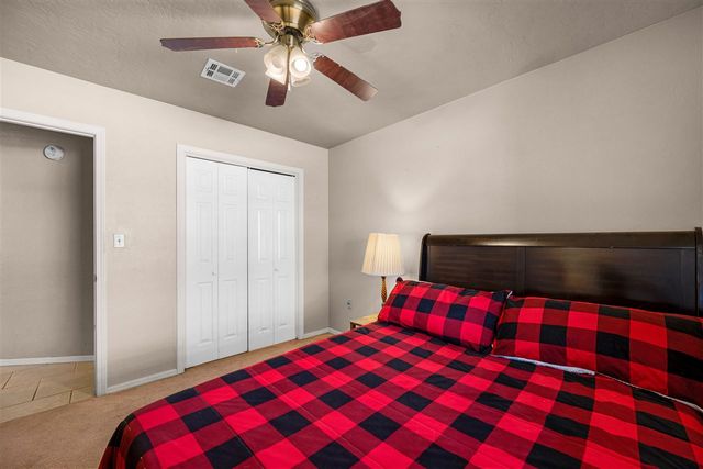 3910 SW Parkridge Blvd, Lawton, OK 73505