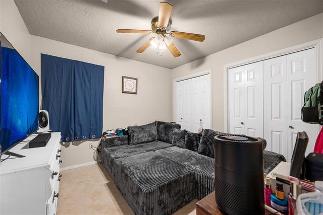 3910 SW Parkridge Blvd, Lawton, OK 73505