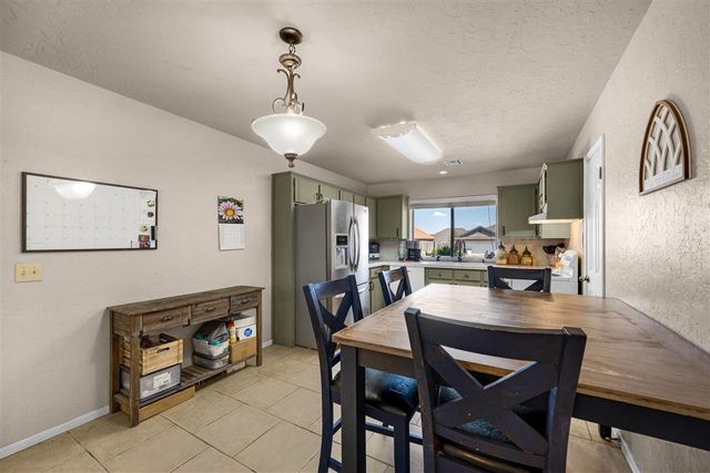 3910 SW Parkridge Blvd, Lawton, OK 73505