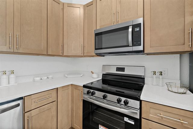 18 REID PLACE, Palm Coast, FL 32164