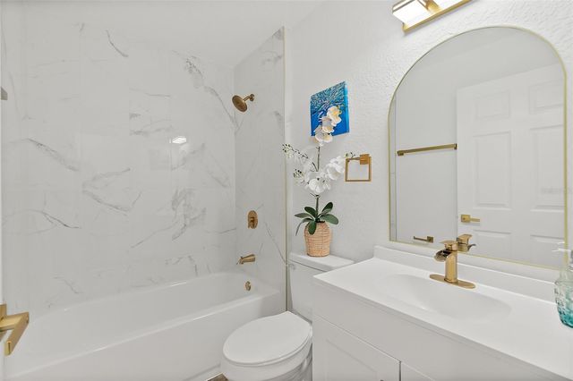 18 REID PLACE, Palm Coast, FL 32164