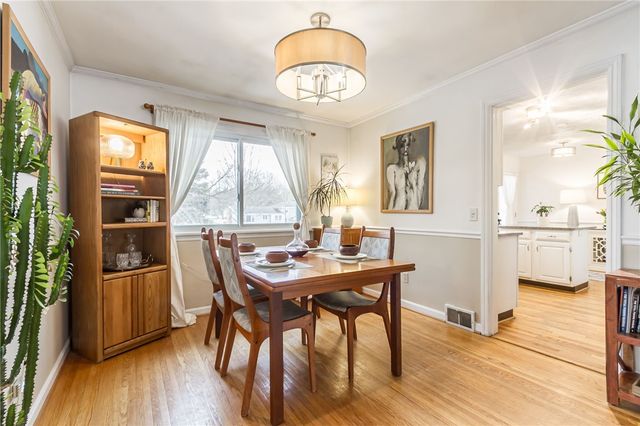 51 Oak Manor Lane, Pittsford, NY 14534