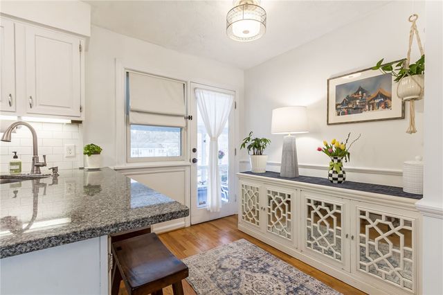 51 Oak Manor Lane, Pittsford, NY 14534