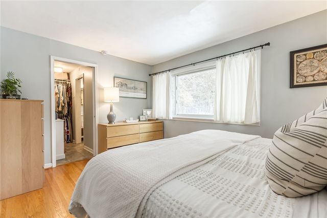 51 Oak Manor Lane, Pittsford, NY 14534