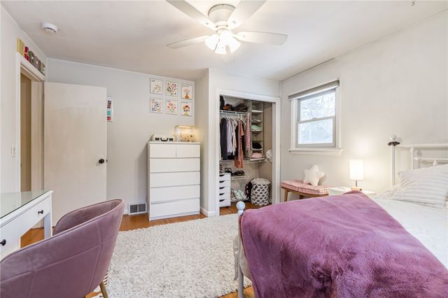 51 Oak Manor Lane, Pittsford, NY 14534