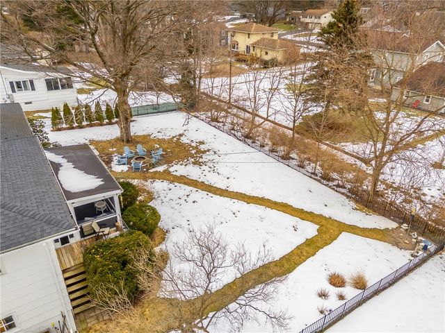 51 Oak Manor Lane, Pittsford, NY 14534