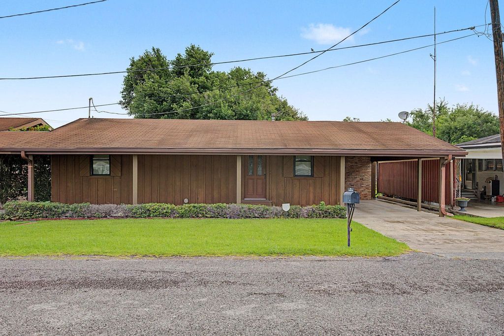 103 Gwynn Street, Thibodaux, LA 70301