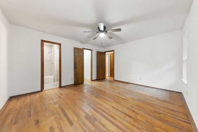 1136 Bear Creek Road, Cedar Hill, TX 75104