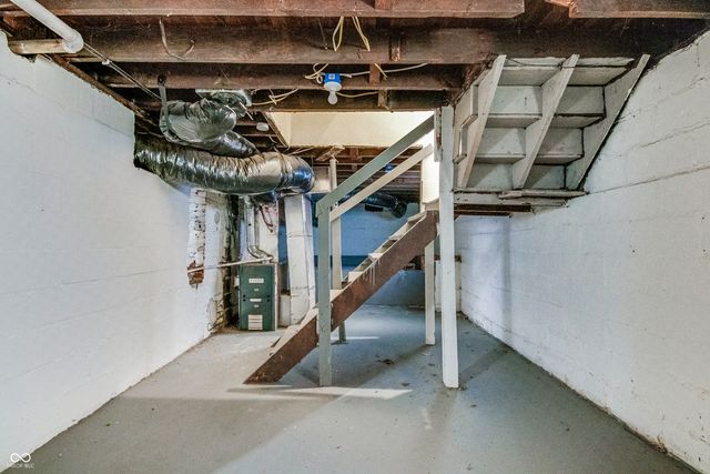 951 W 33rd Street, Indianapolis, IN 46208