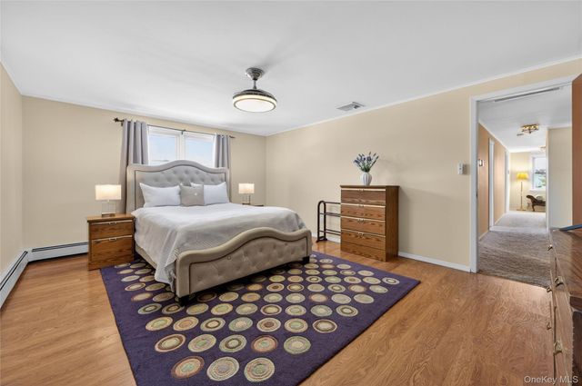 84 Ohio Avenue, Massapequa, NY 11758