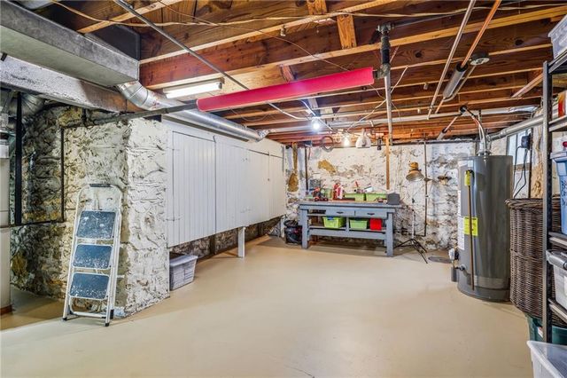 416 E 66th Terrace, Kansas City, MO 64131