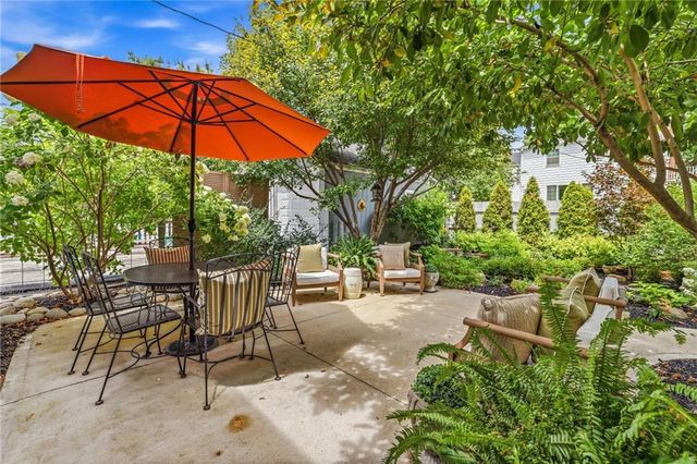416 E 66th Terrace, Kansas City, MO 64131