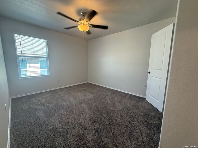6427 Pickaxe, San Antonio, TX 78252