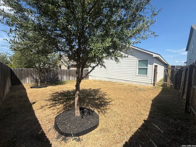 6427 Pickaxe, San Antonio, TX 78252