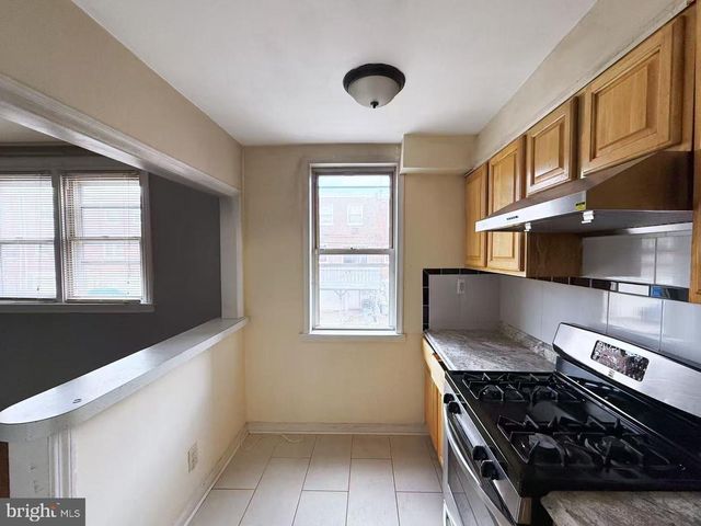 2221 LONGSHORE AVE, Philadelphia, PA 19149