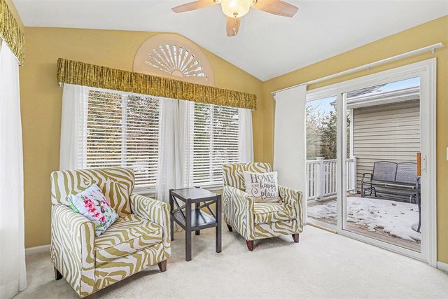 2141 Gray Oak Cove, Portage, MI 49024