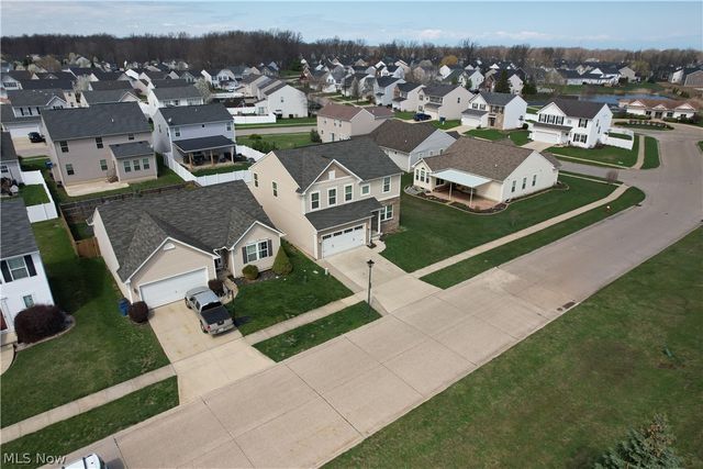 6138 E Meadow Farm Lane, Lorain, OH 44053