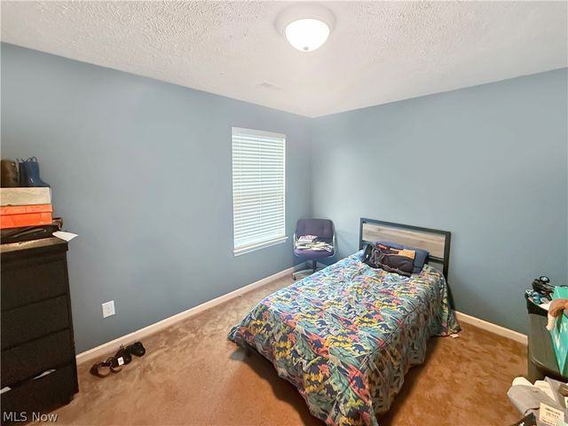 6138 E Meadow Farm Lane, Lorain, OH 44053