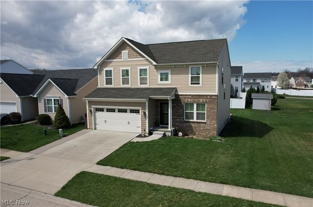 6138 E Meadow Farm Lane, Lorain, OH 44053