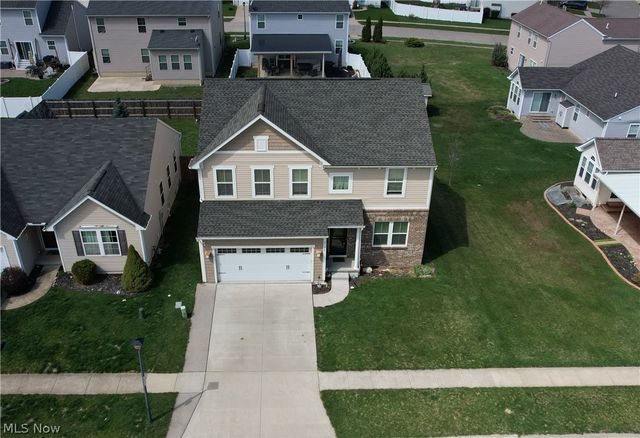 6138 E Meadow Farm Lane, Lorain, OH 44053