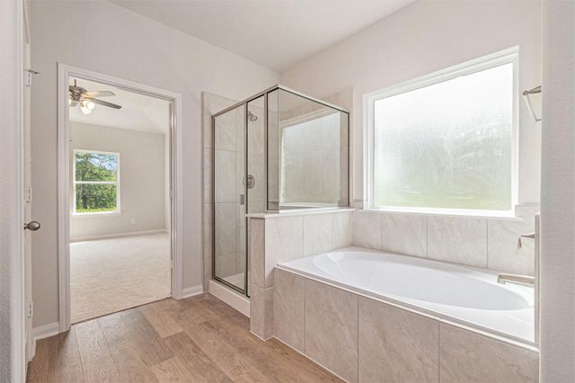 11739 Oakwood Ranch, Willis, TX 77378
