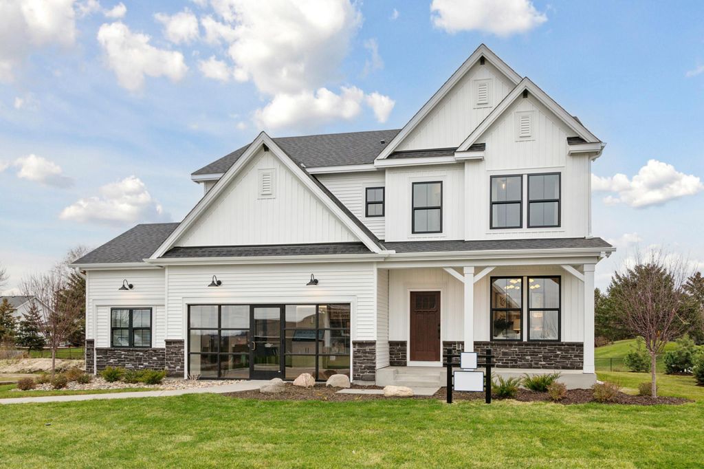 19496 Everfield Avenue, Farmington, MN 55024