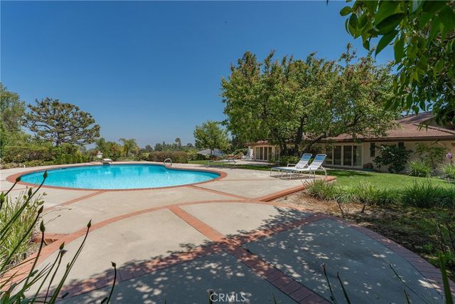 20250 Allentown Drive, Woodland Hills, CA 91364