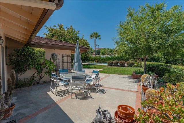 20250 Allentown Drive, Woodland Hills, CA 91364