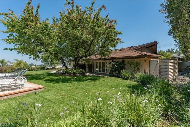 20250 Allentown Drive, Woodland Hills, CA 91364