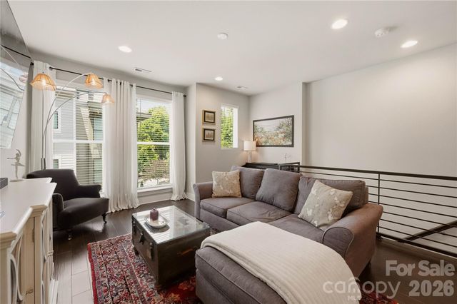 1747 Cannon View Lane, Charlotte, NC 28208