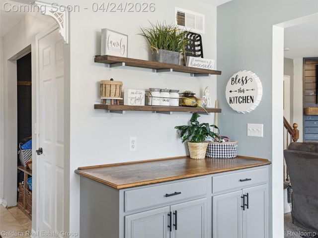 29011 Oakmont Drive, Chesterfield Township, MI 48051