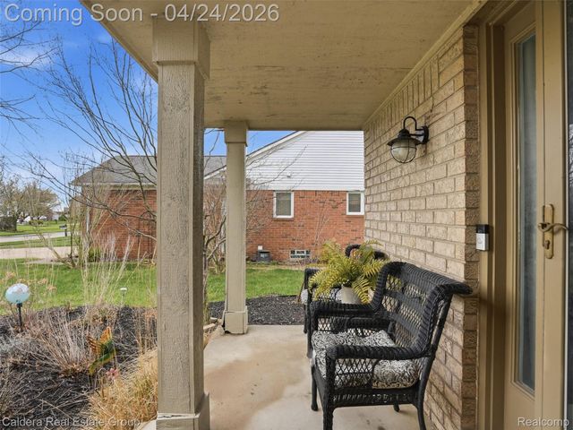 29011 Oakmont Drive, Chesterfield Township, MI 48051