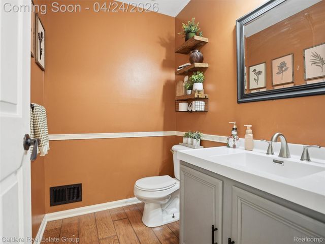 29011 Oakmont Drive, Chesterfield Township, MI 48051