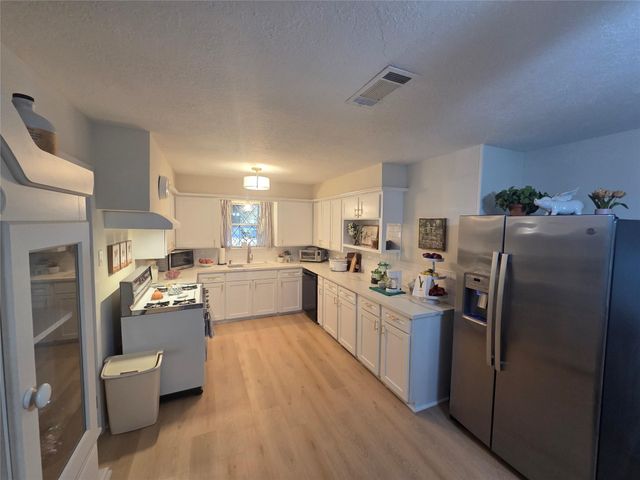 3203 Washington Street, Pasadena, TX 77503