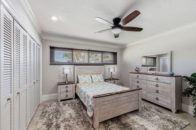 1625 Thumb Point Drive, Fort Pierce, FL 34949