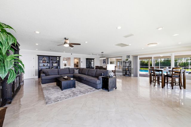 1625 Thumb Point Drive, Fort Pierce, FL 34949