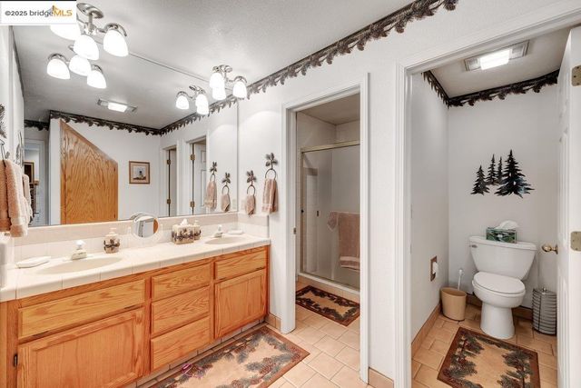 13700 Clements Rd, Groveland, CA 95321