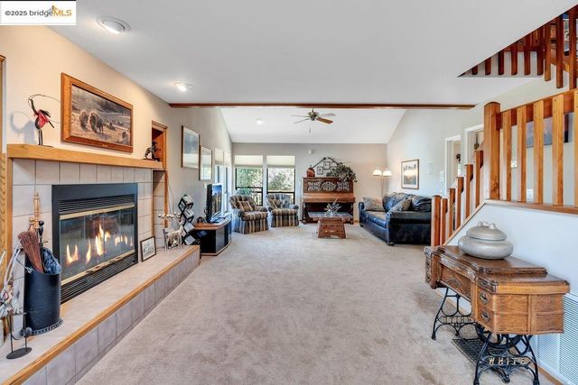 13700 Clements Rd, Groveland, CA 95321