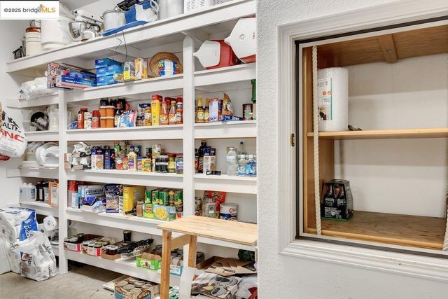 13700 Clements Rd, Groveland, CA 95321