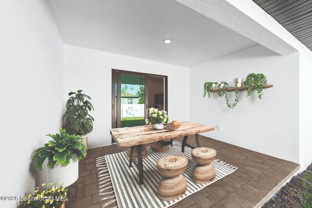 502 Hallcrest Street SW, Palm Bay, FL 32908