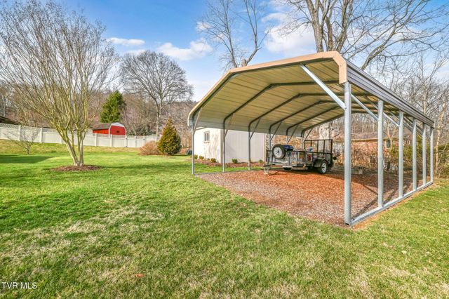 3402 Amoyee Drive, Johnson City, TN 37601