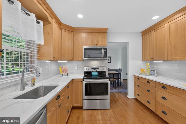 13520 SPINNING WHEEL DR, Germantown, MD 20874