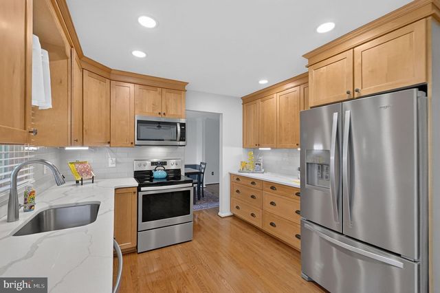 13520 SPINNING WHEEL DR, Germantown, MD 20874