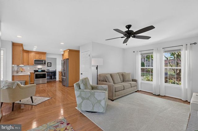 13520 SPINNING WHEEL DR, Germantown, MD 20874