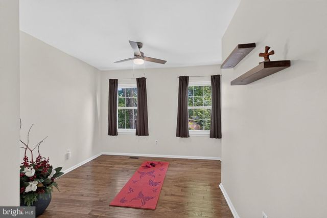 13520 SPINNING WHEEL DR, Germantown, MD 20874