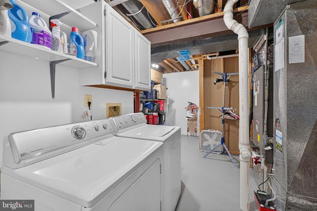 13520 SPINNING WHEEL DR, Germantown, MD 20874