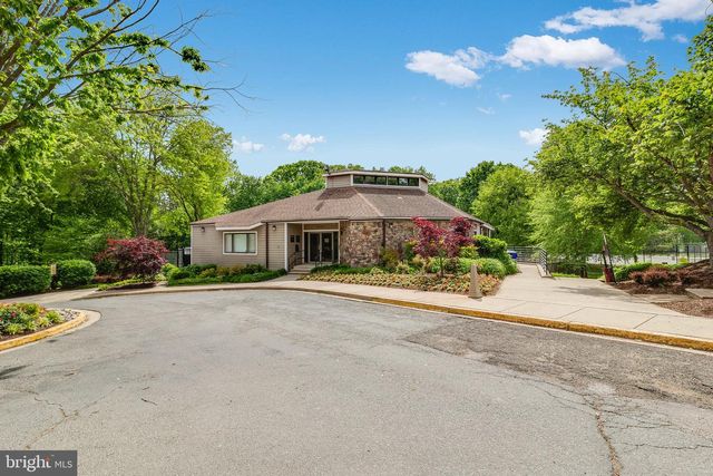 13520 SPINNING WHEEL DR, Germantown, MD 20874